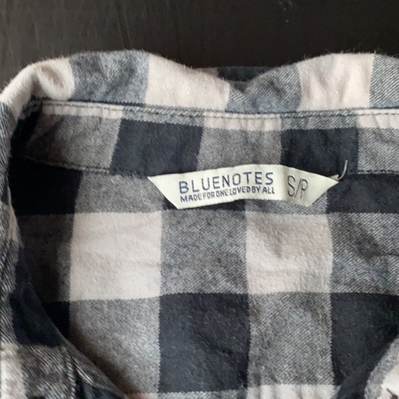 Blue notes checkered grey and black button up - Picture 2 of 3